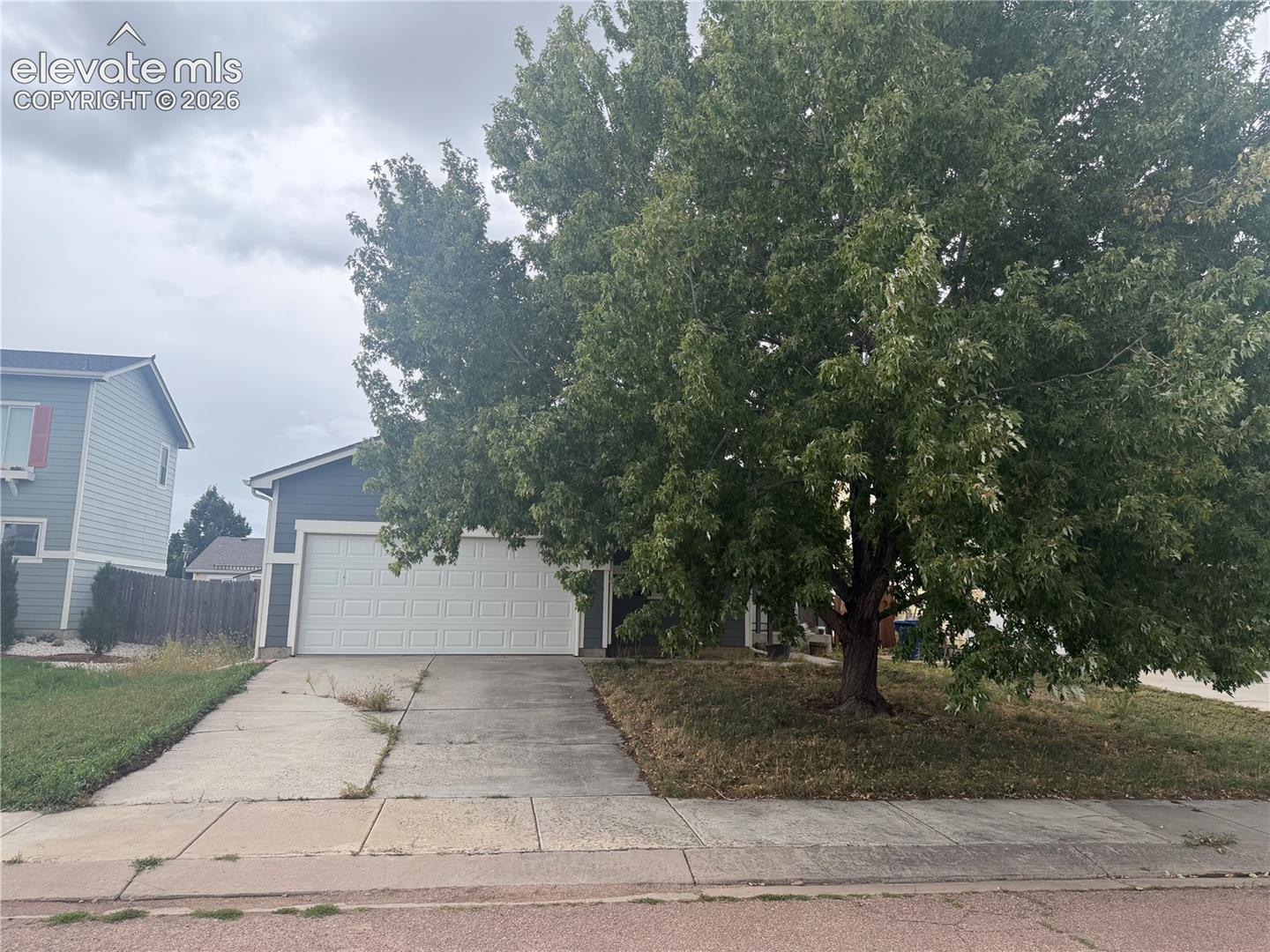 7590 Barn Owl Drive — photo