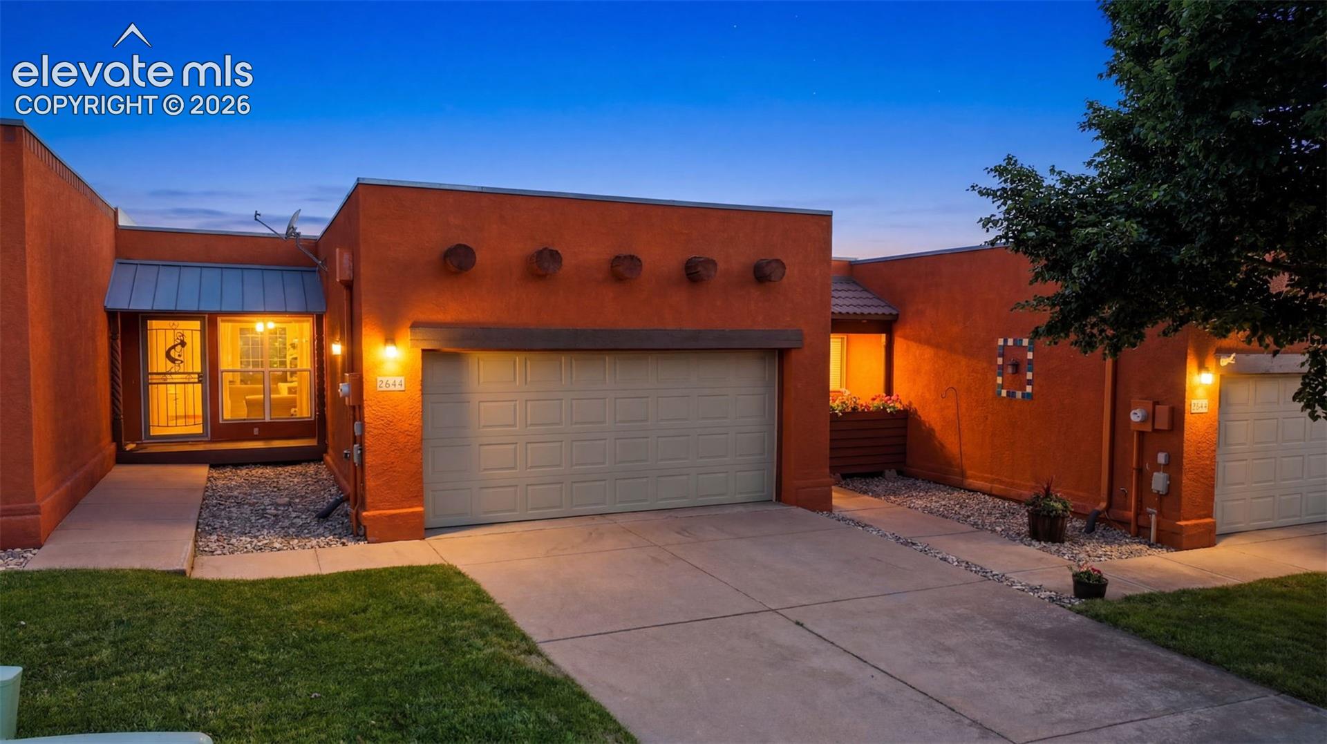 2644 Thrush Grove — photo
