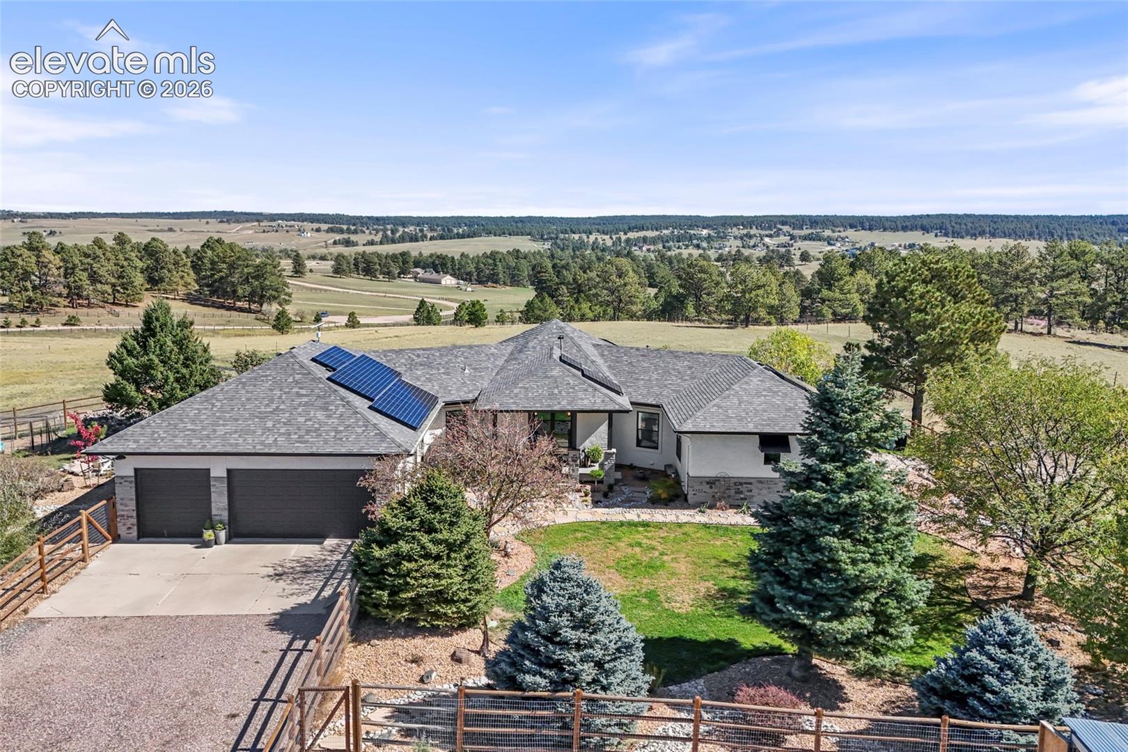 2289 Windmill Circle — photo