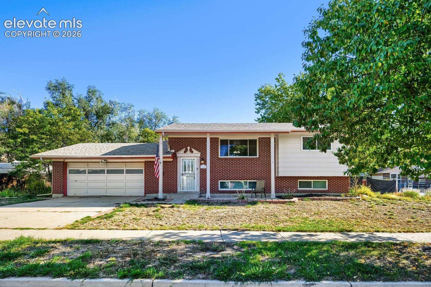 1367 Mears Drive — photo
