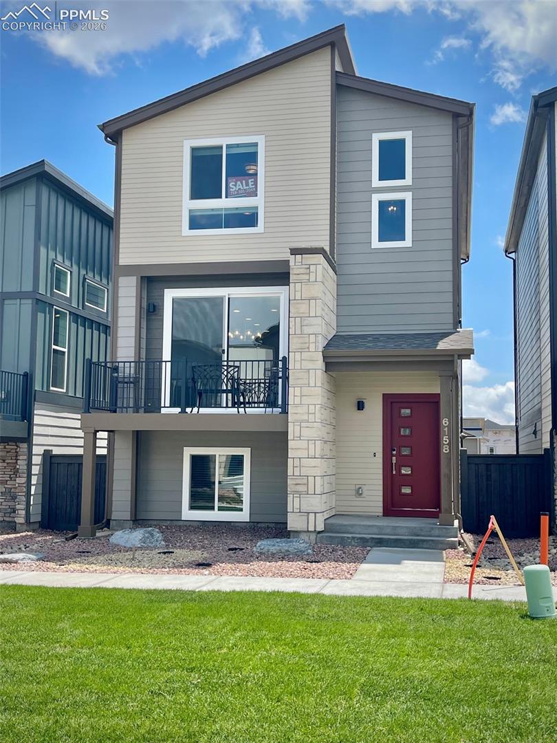 6158 Ellipse View — photo