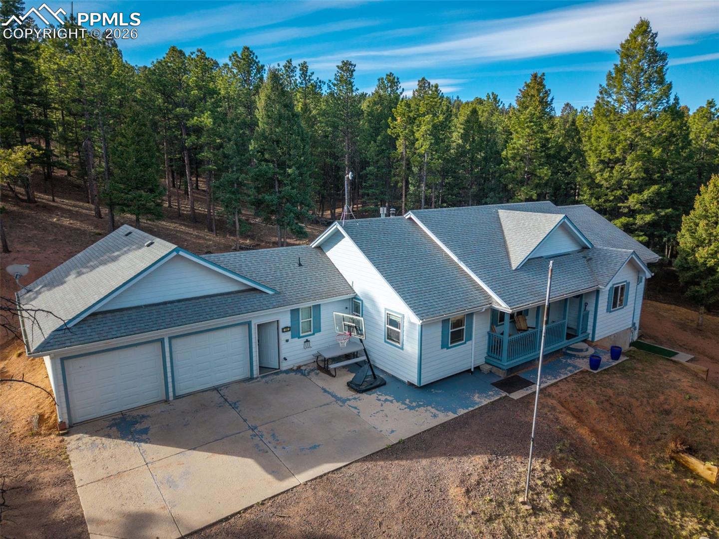 16 Spruce Circle — photo