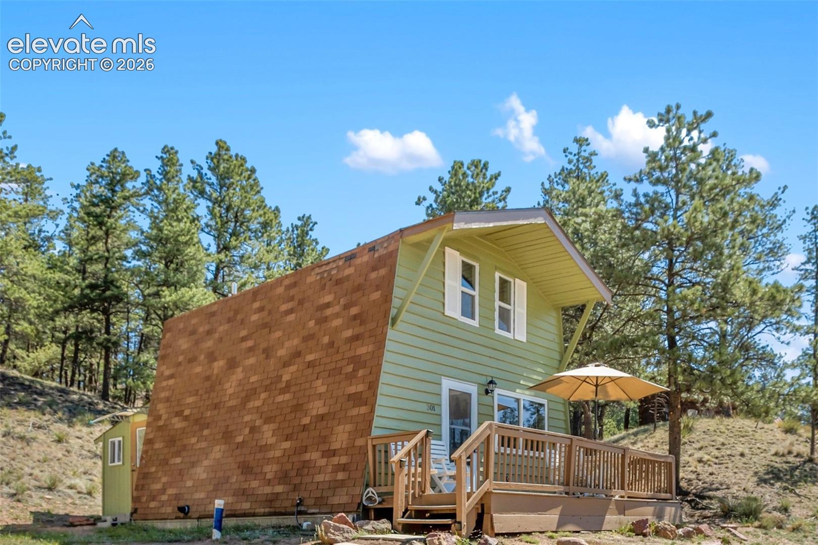 301 Circle Drive — photo