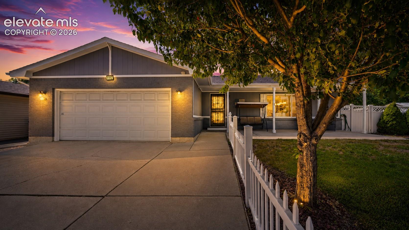 1112 Auburn Drive — photo