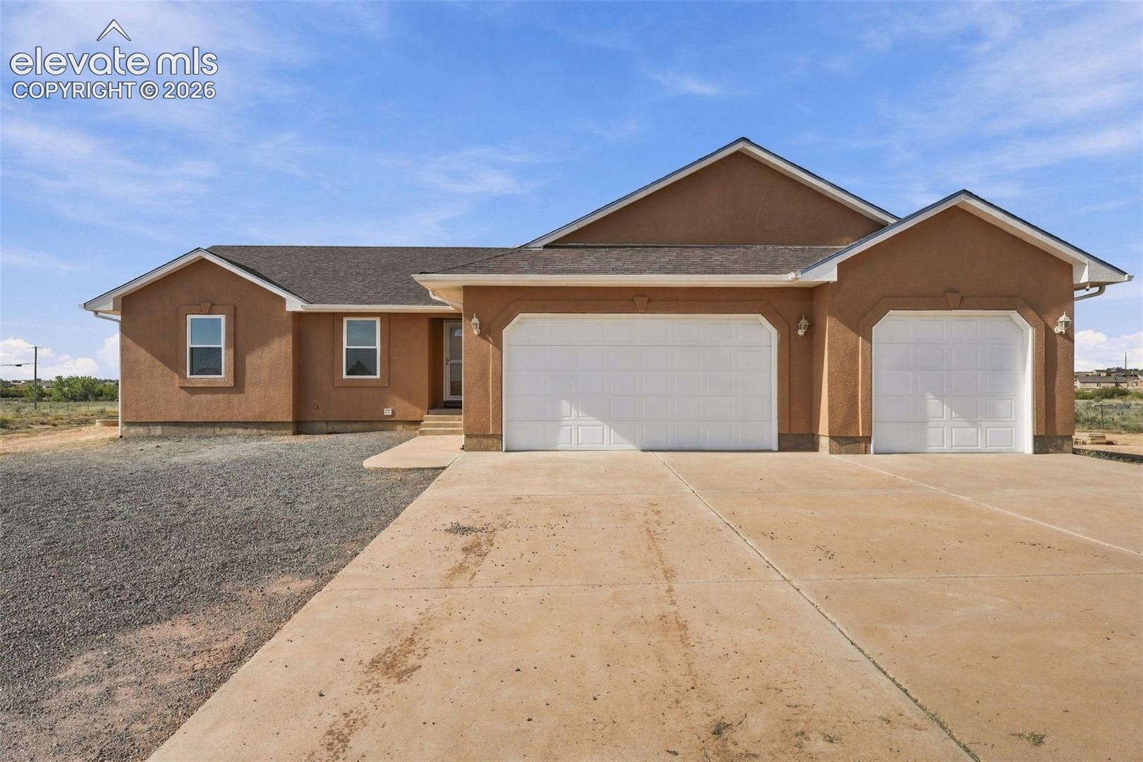 1385 N Challenger Drive — photo