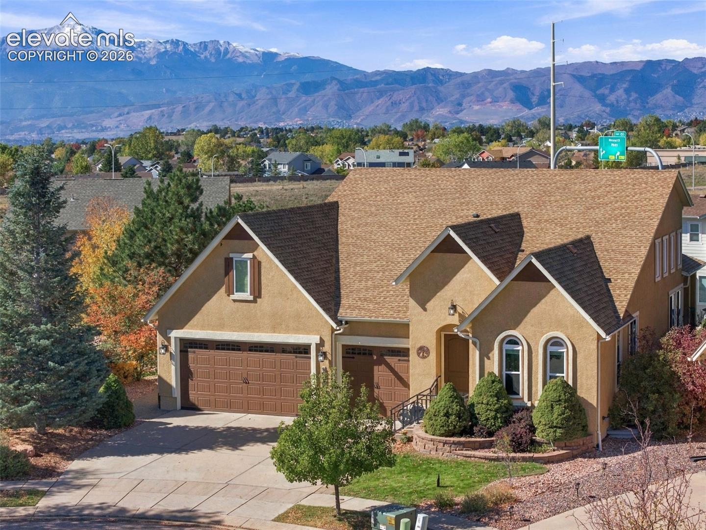 5640 Rock Bed Court — photo