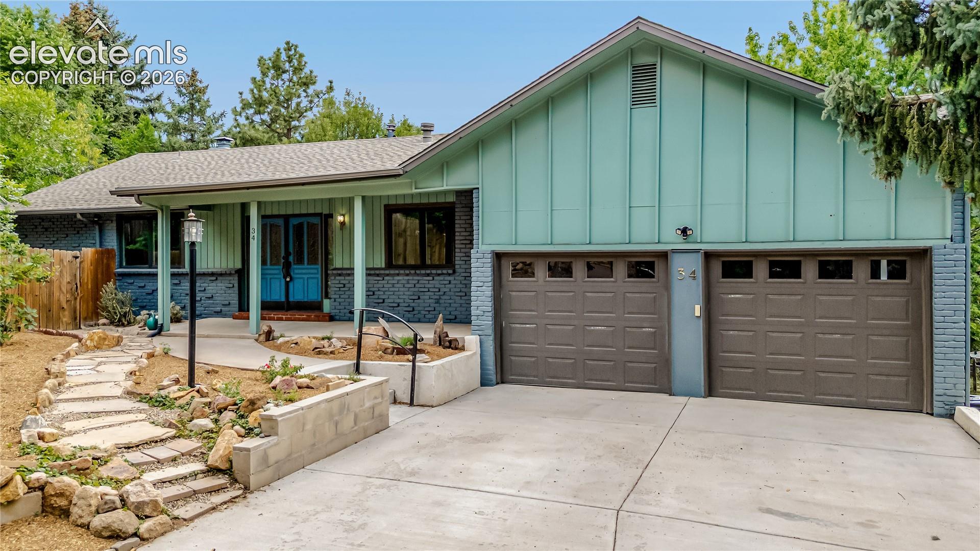 34 Newport Circle — photo