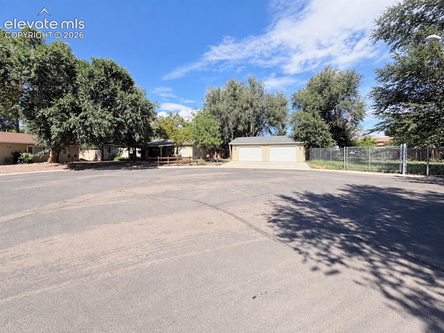 1130 Valley Manor Court — photo