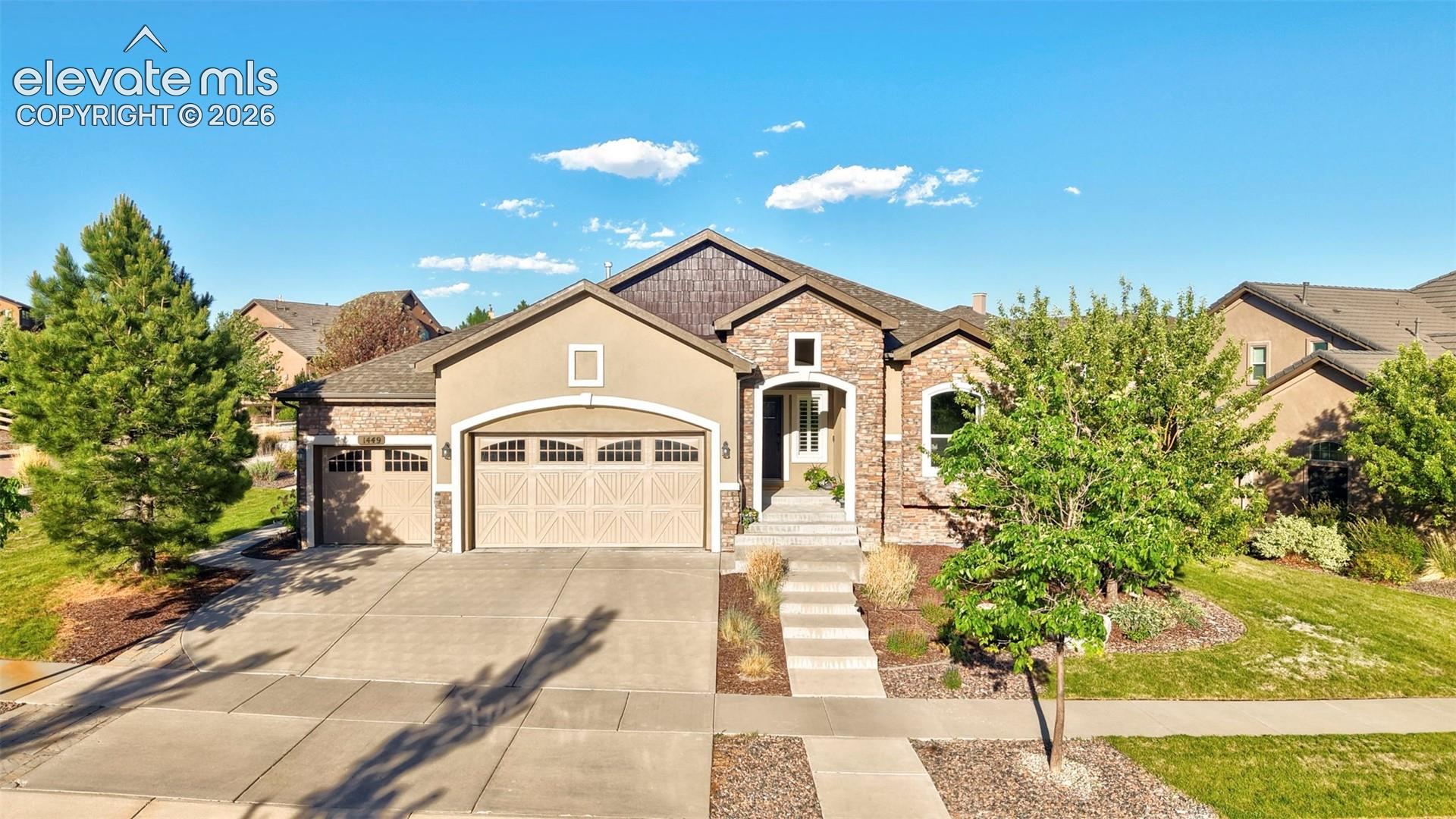 1449 Yellow Tail Drive — photo