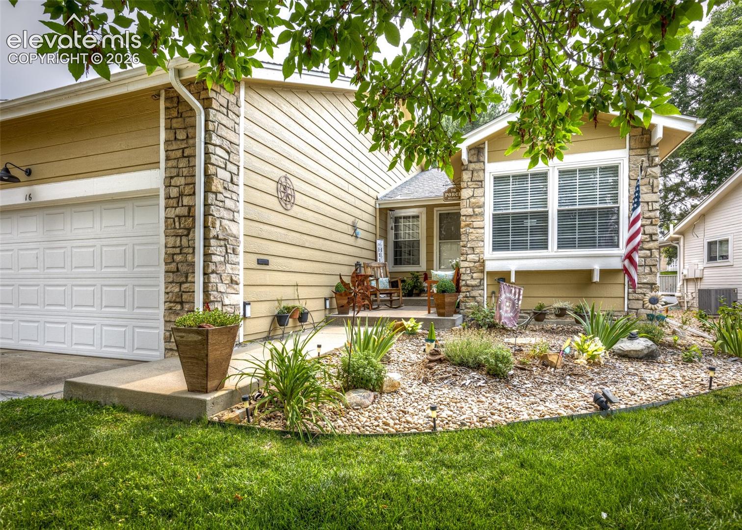 16 Sutherland Court, Highlands Ranch, CO 80130 — photo 2