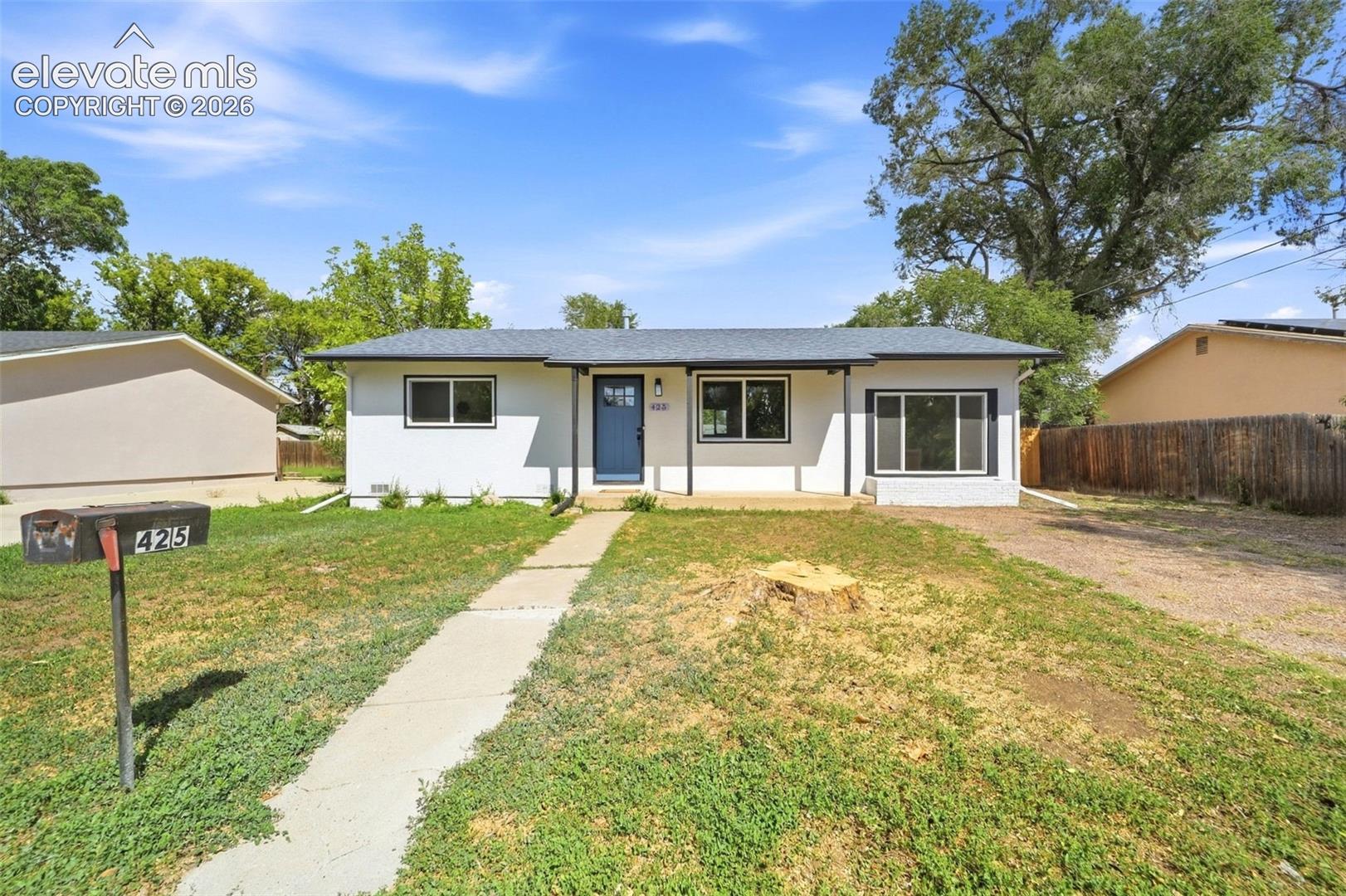 425 Linda Vista Drive — photo