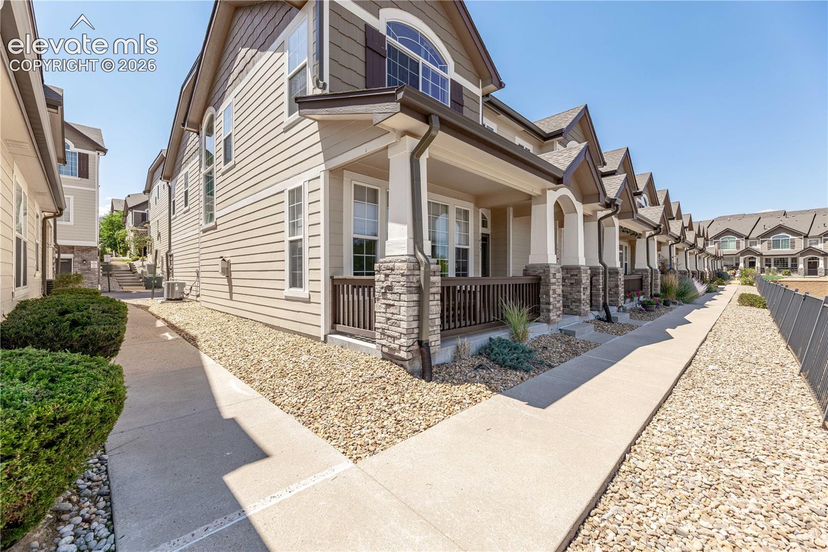 1431 Turnberry Drive — photo