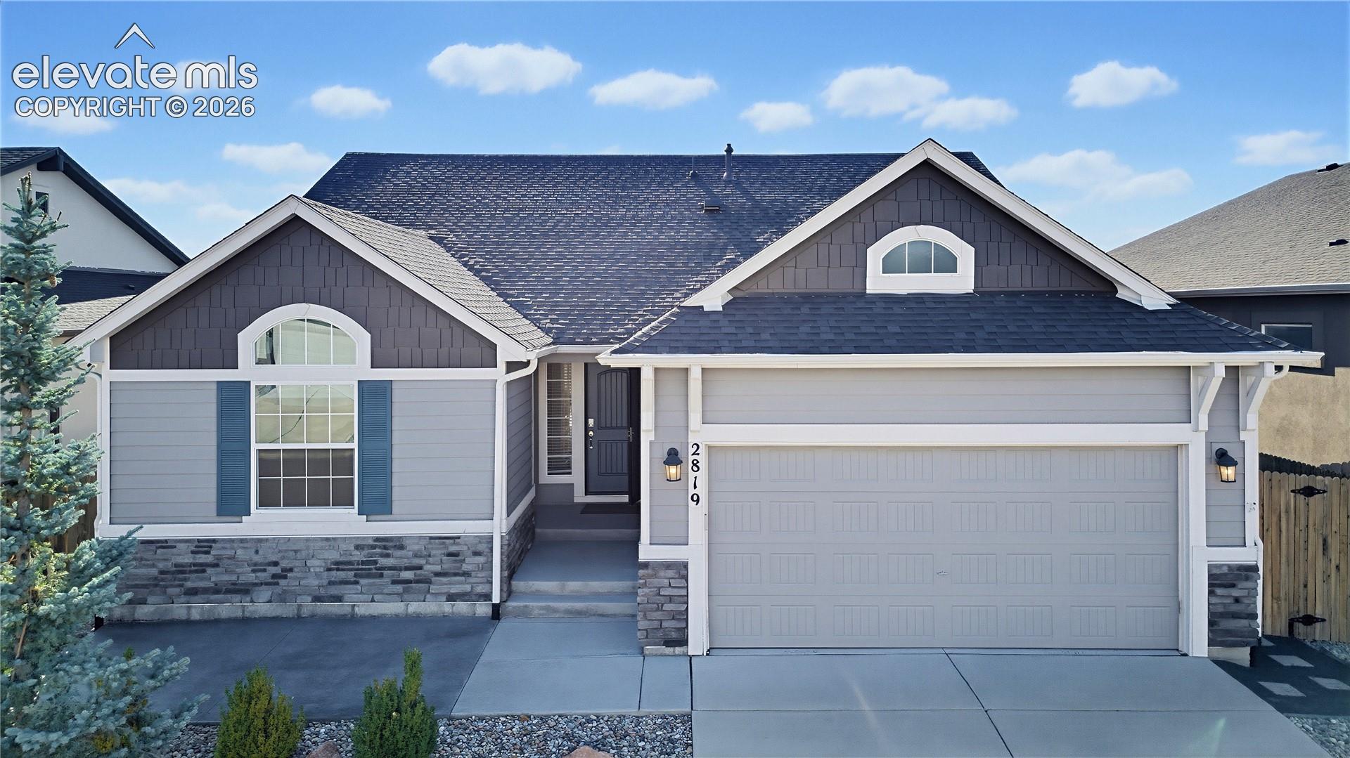 2819 Grand Prix Court — photo