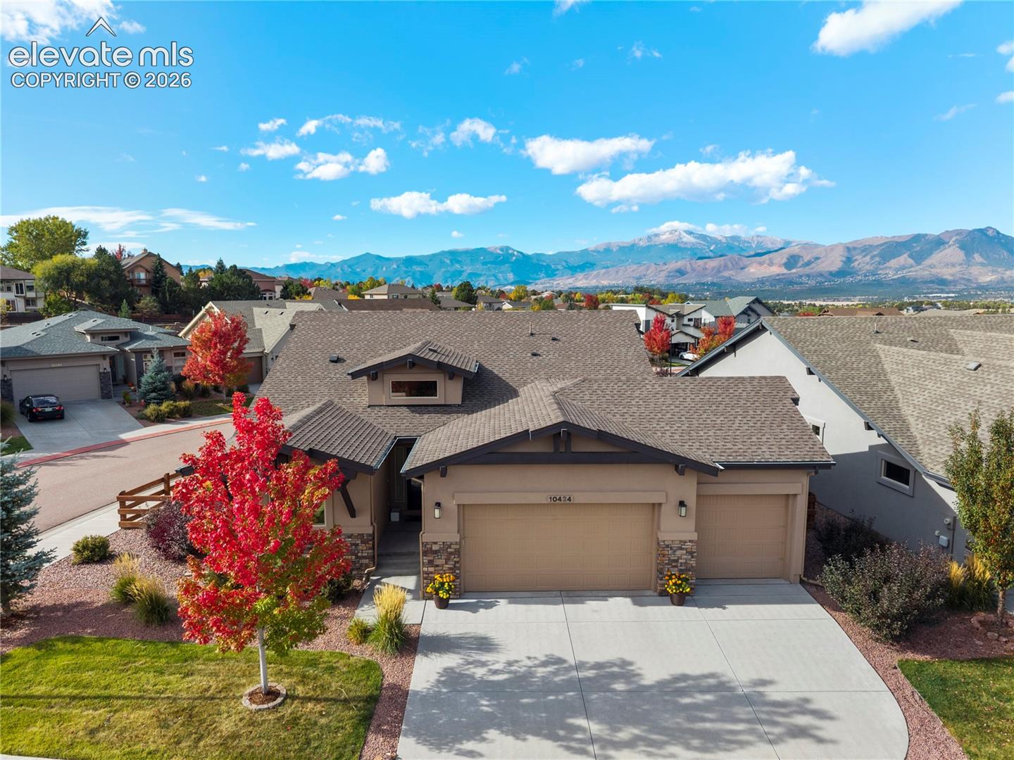 10424 Kelowna View — photo