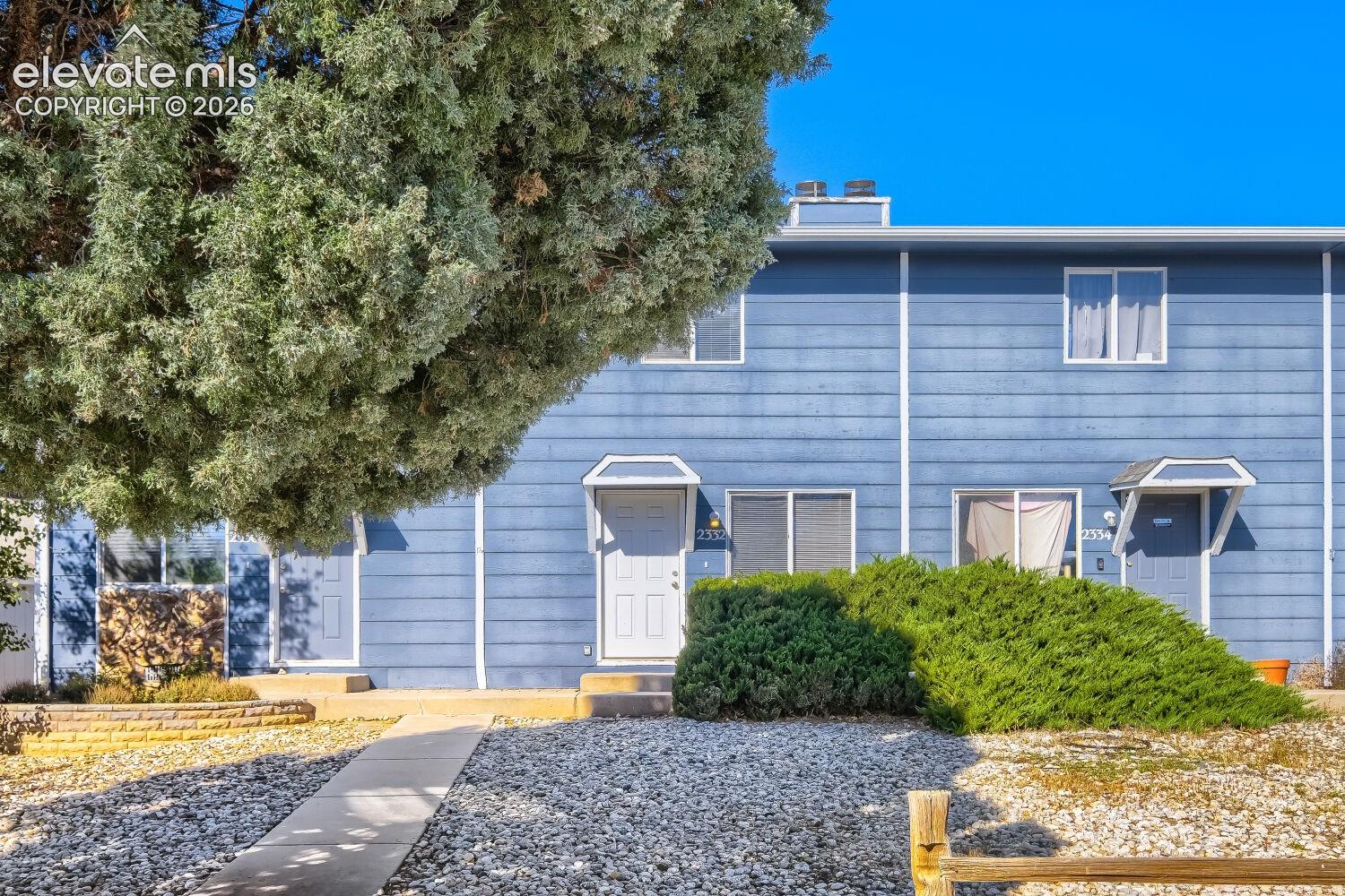 2332 Washo Circle — photo