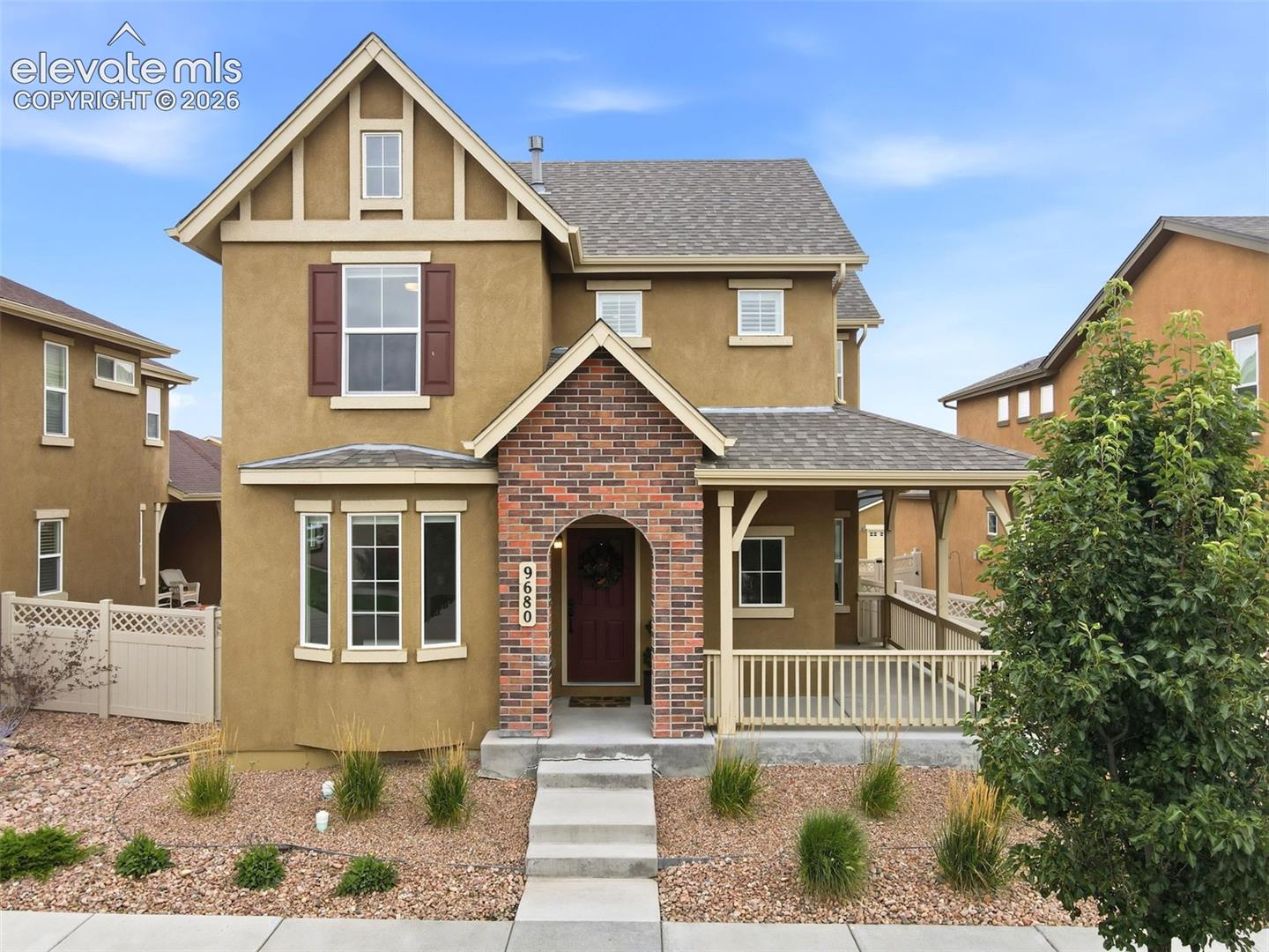 9680 Fresh Air Drive — photo