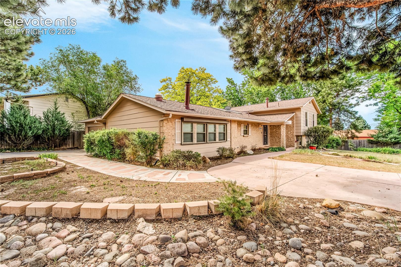 5233 Cambria Drive — photo