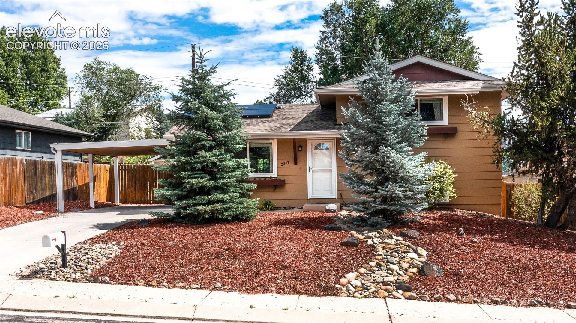 2257 Whitewood Drive — photo