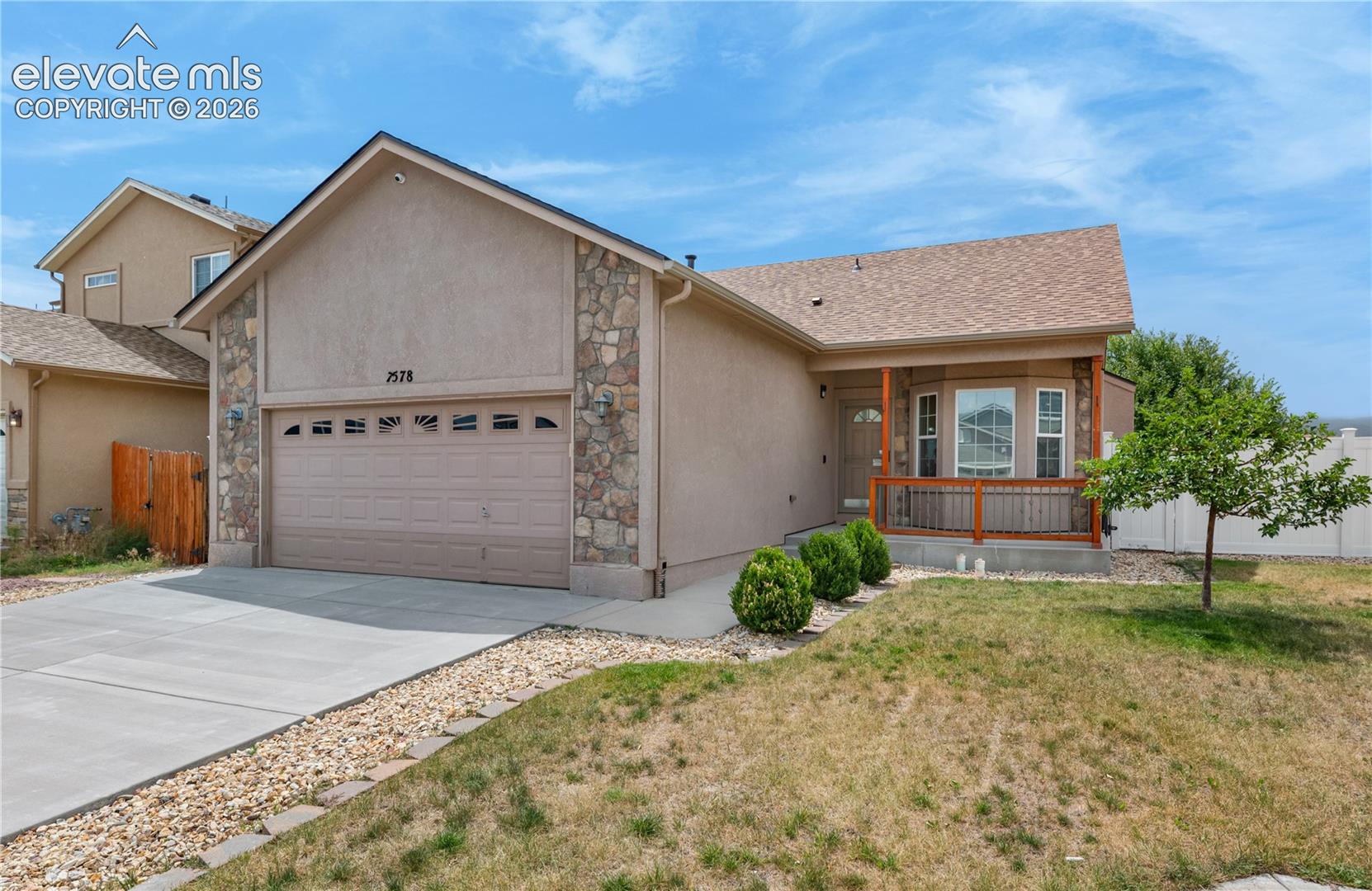 7578 Sun Prairie Drive — photo