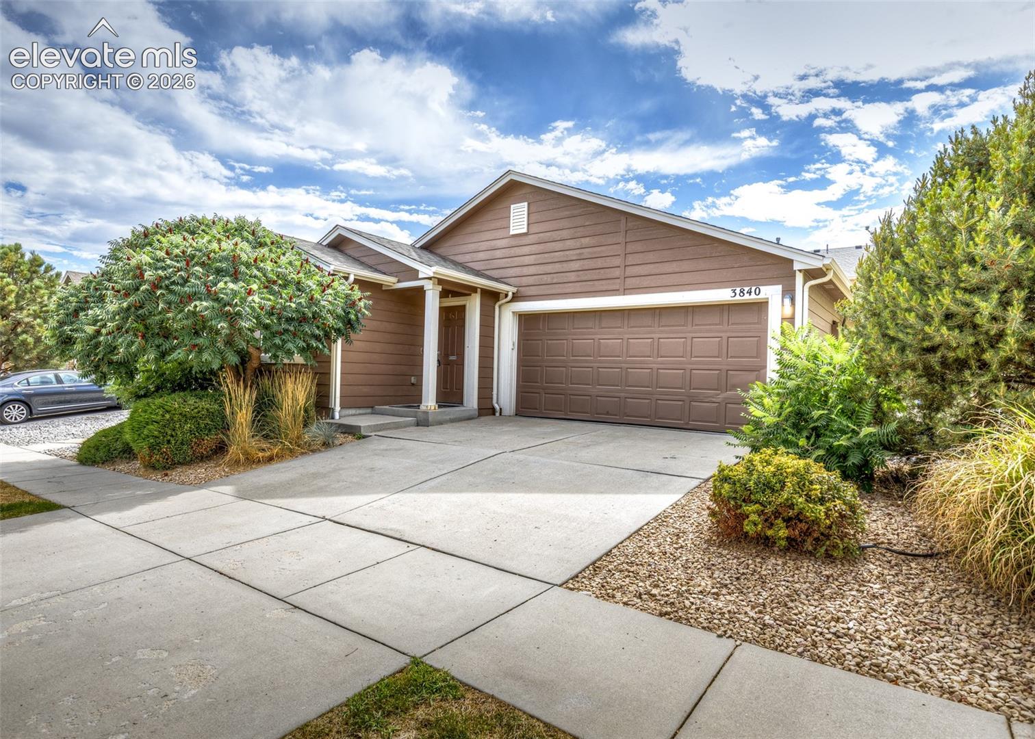 3840 Falconry Drive — photo