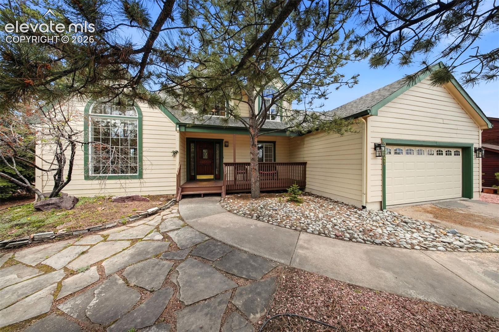 2221 Valley View Drive — photo