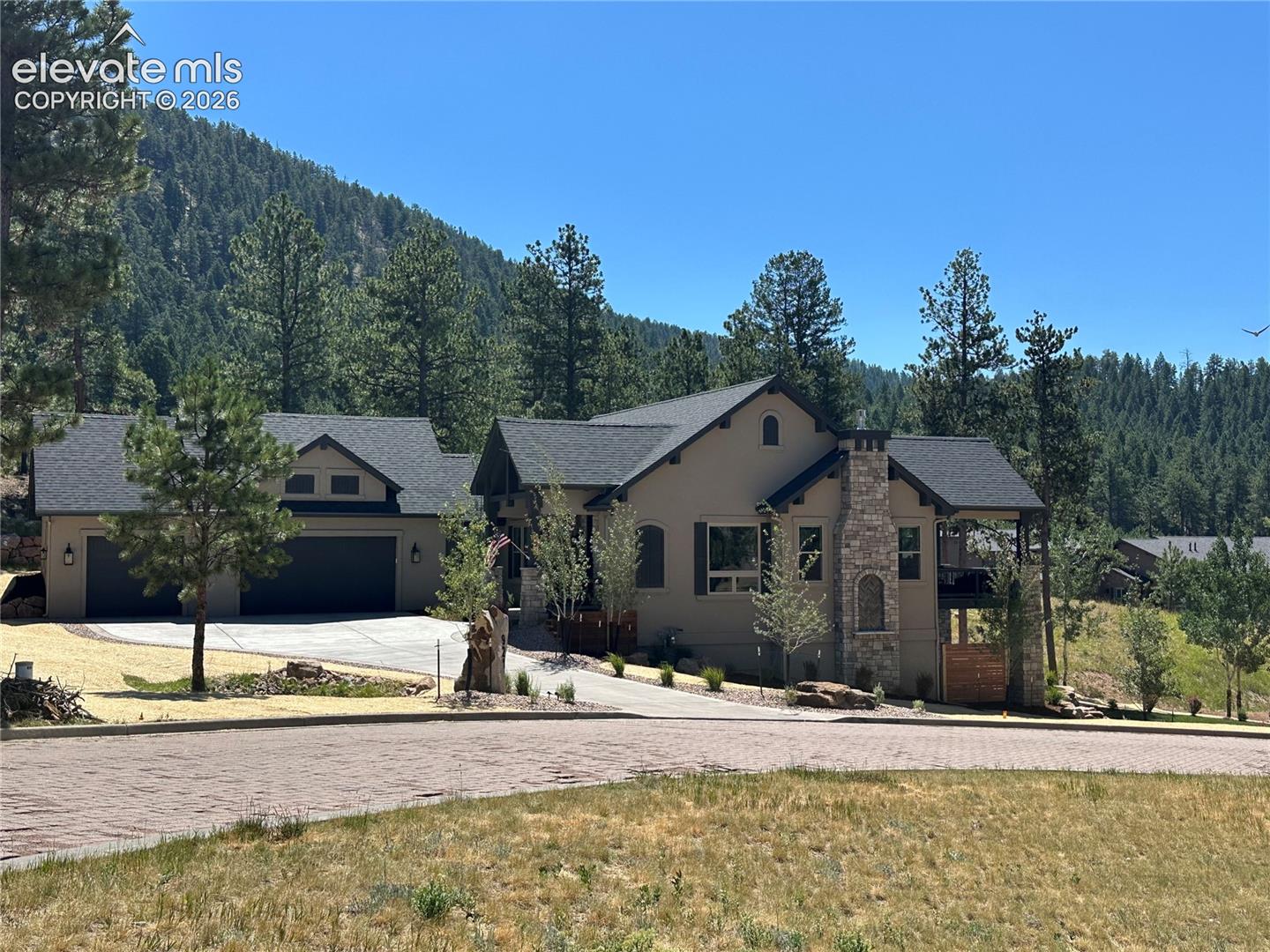 1340 Blue Haven Place — photo