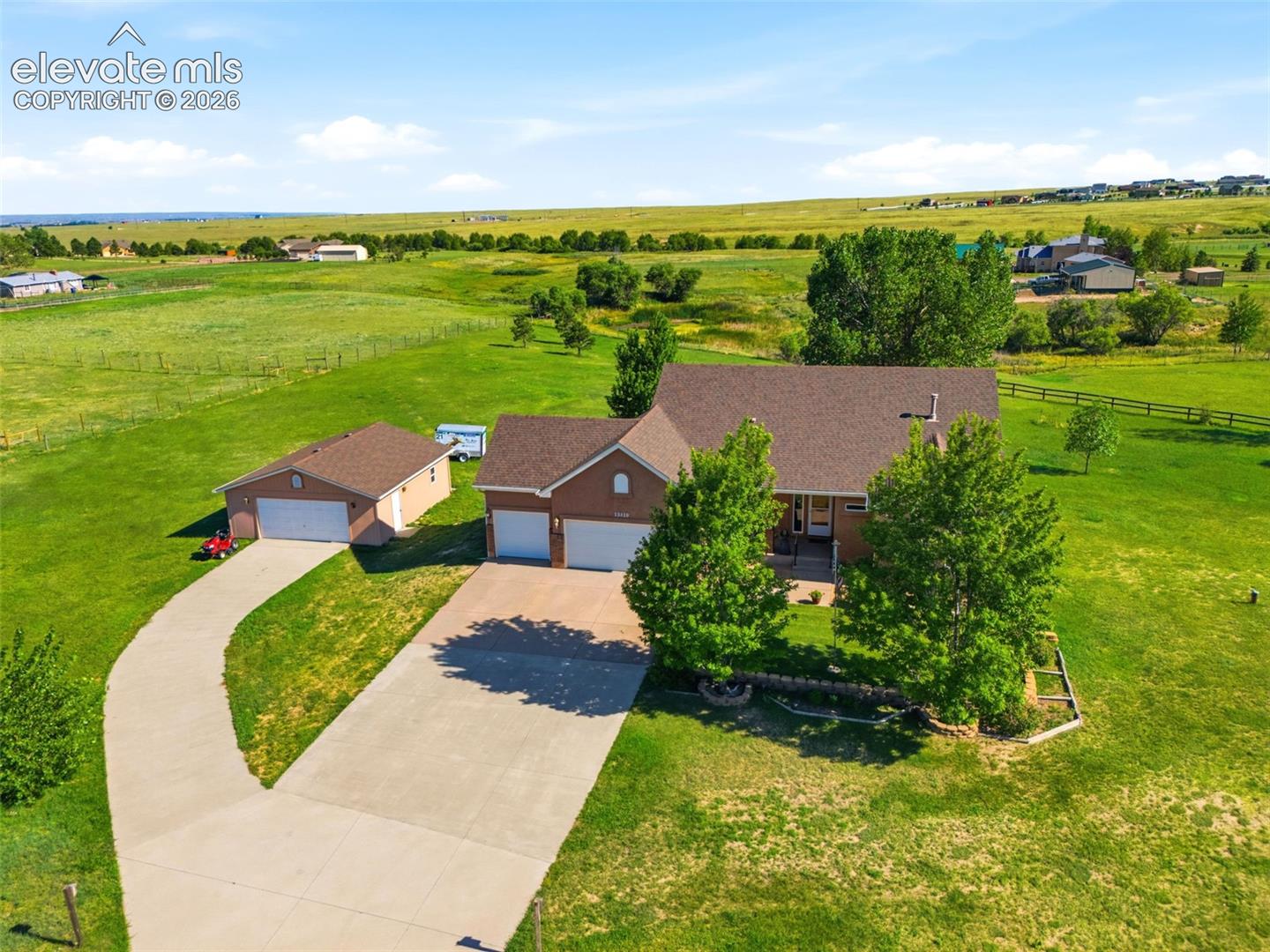 13410 Lariat Circle — photo