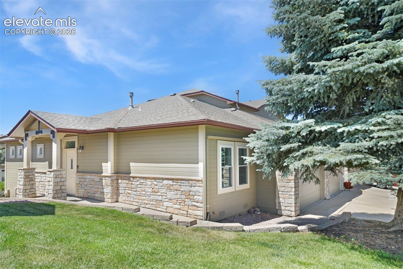 6471 Range Overlook Heights — photo