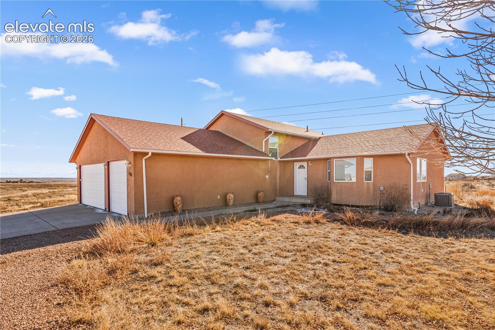 1501 N Gentry Lane — photo
