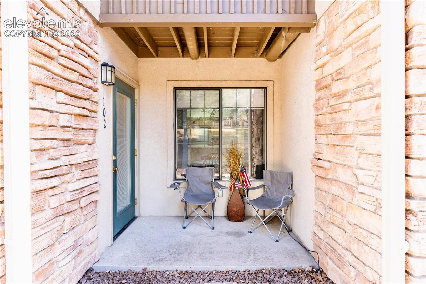 2170 Alicia Point 102 — photo