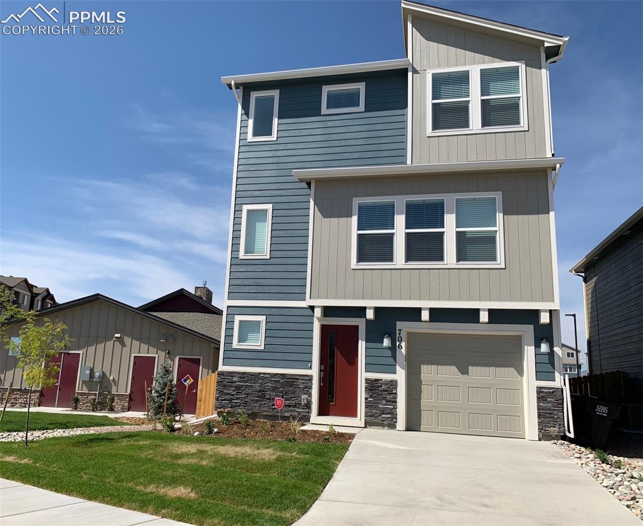 706 Grissom Drive — photo