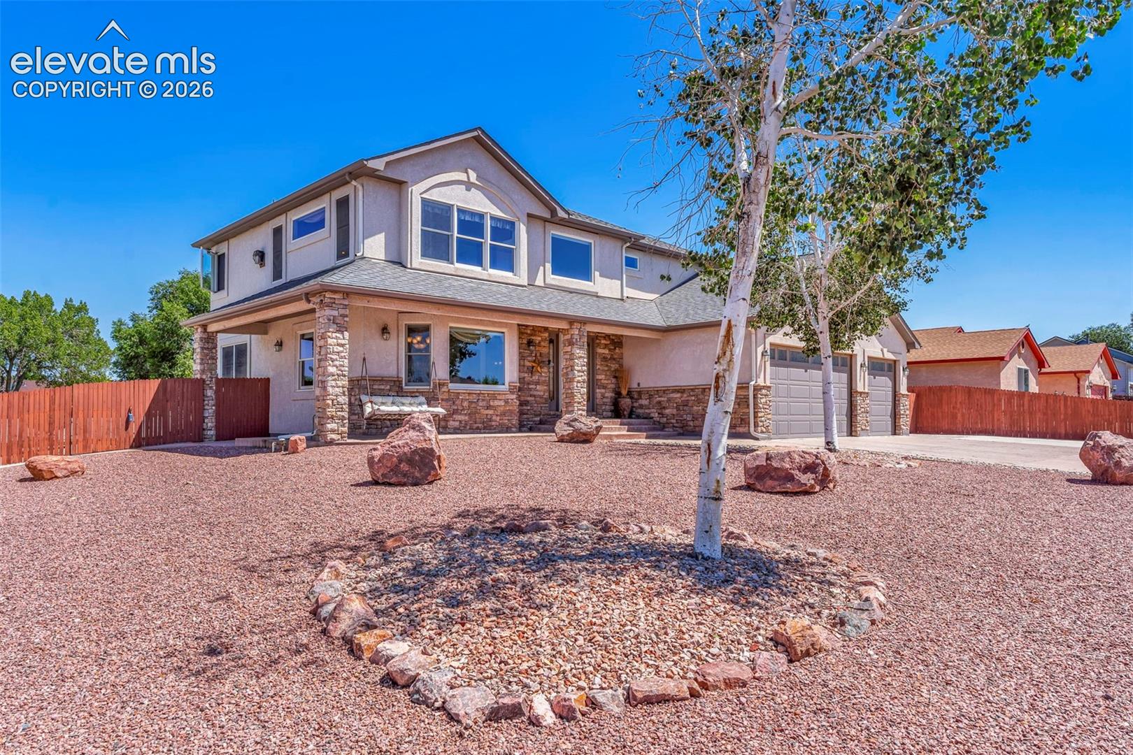 253 W Mangrum Drive — photo