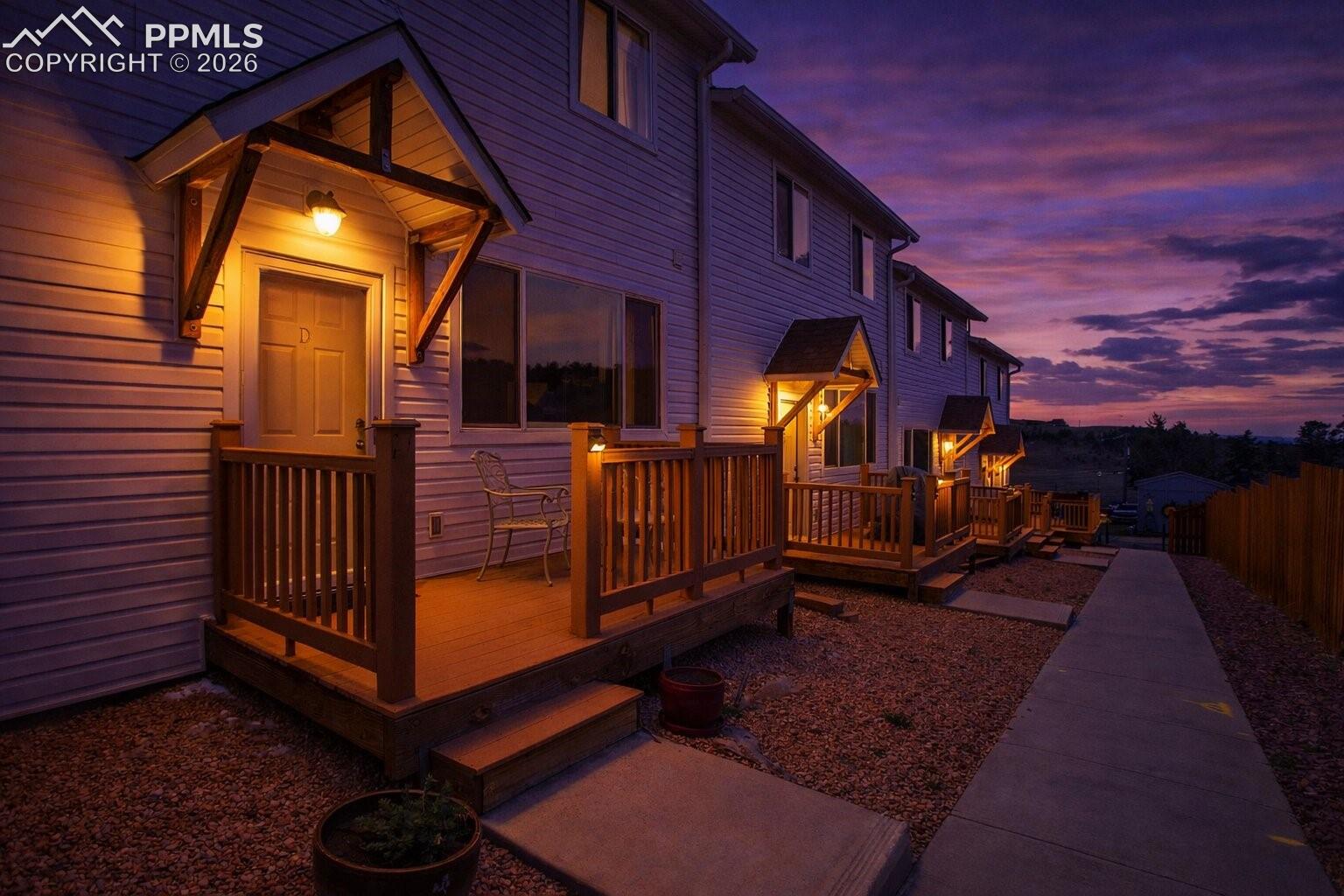 425 W Eaton Avenue D — photo