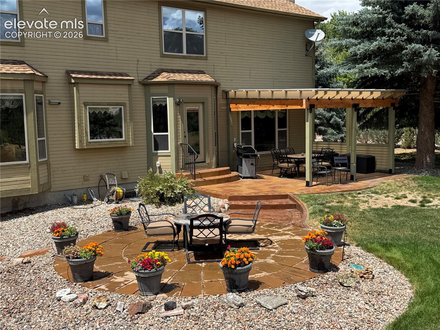 15235 Jessie Drive — photo