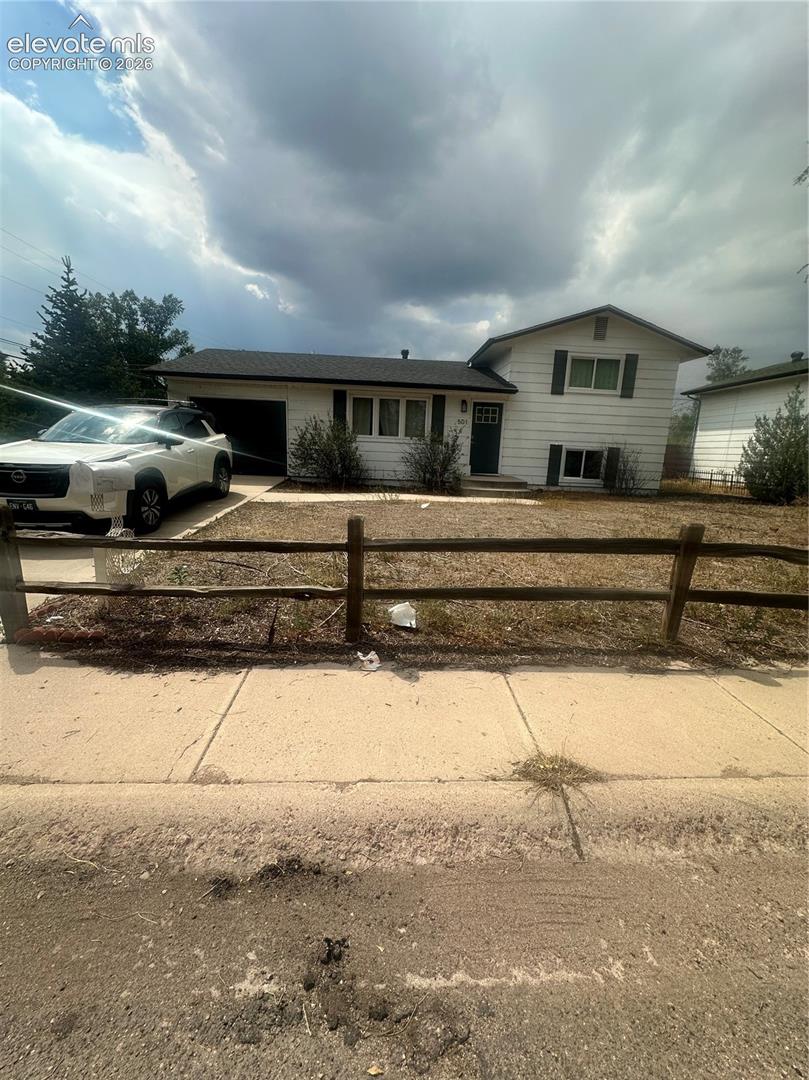 501 Clearview Drive — photo