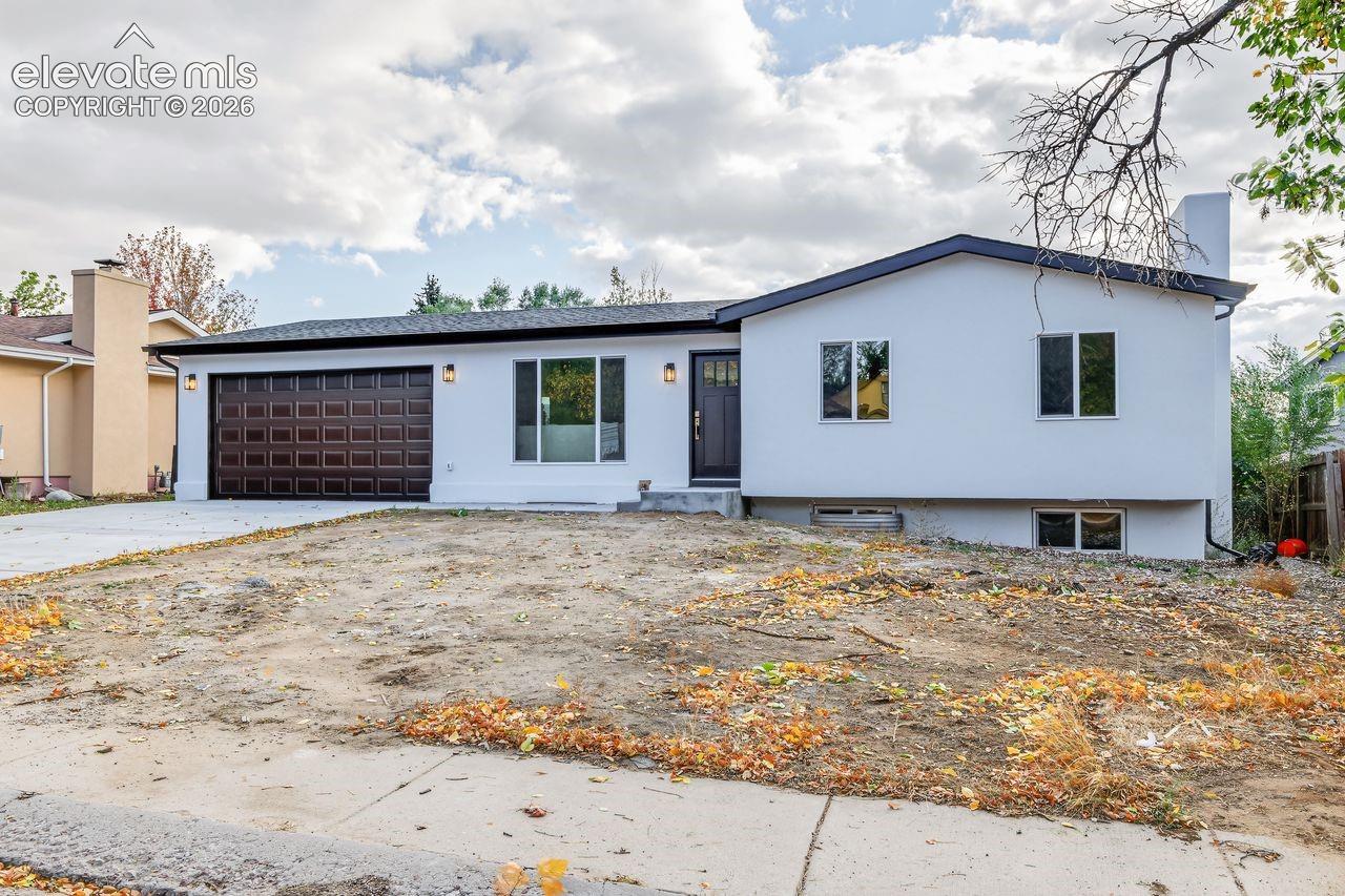 4211 N Hammock Drive — photo