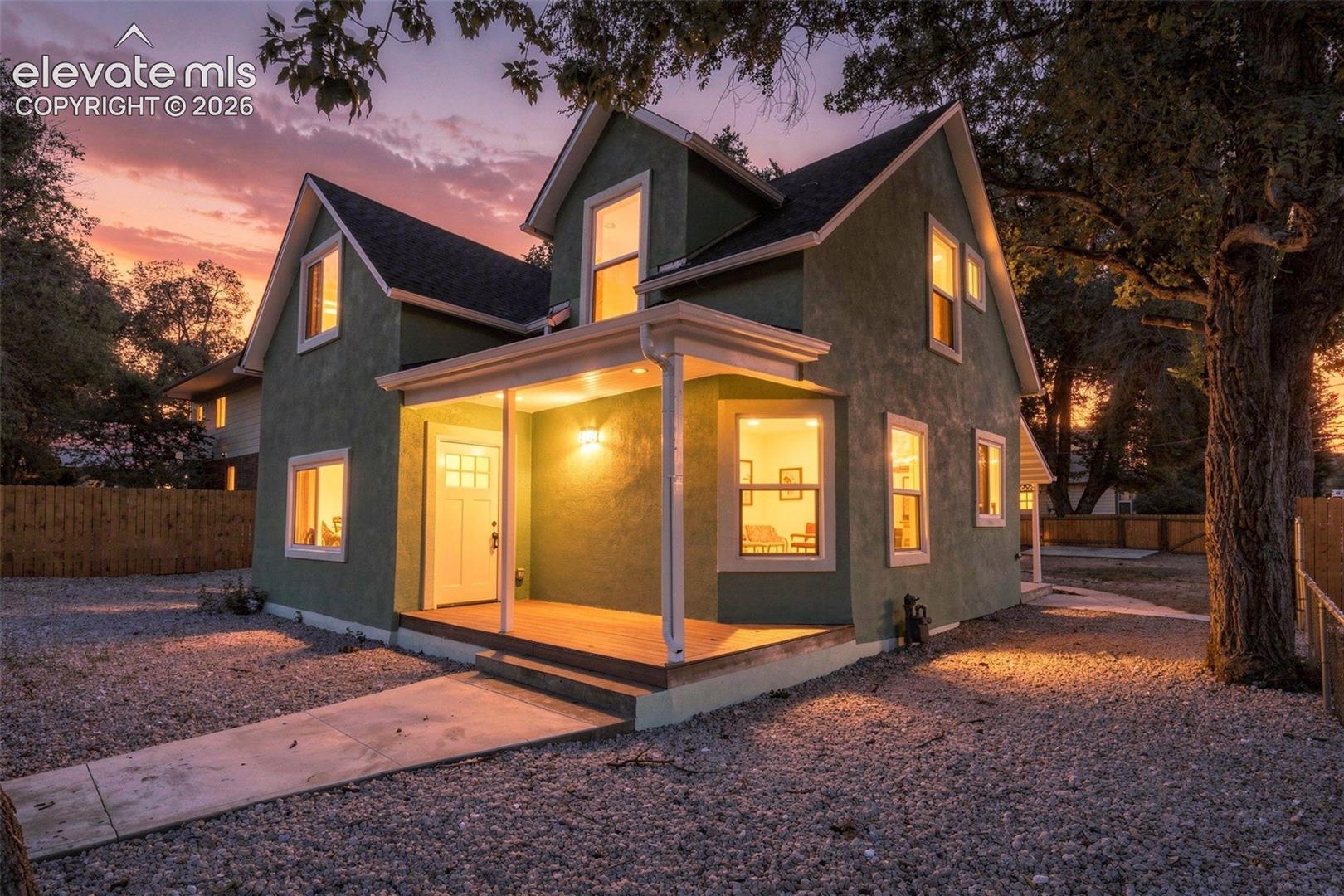 2402 W Uintah Street — photo