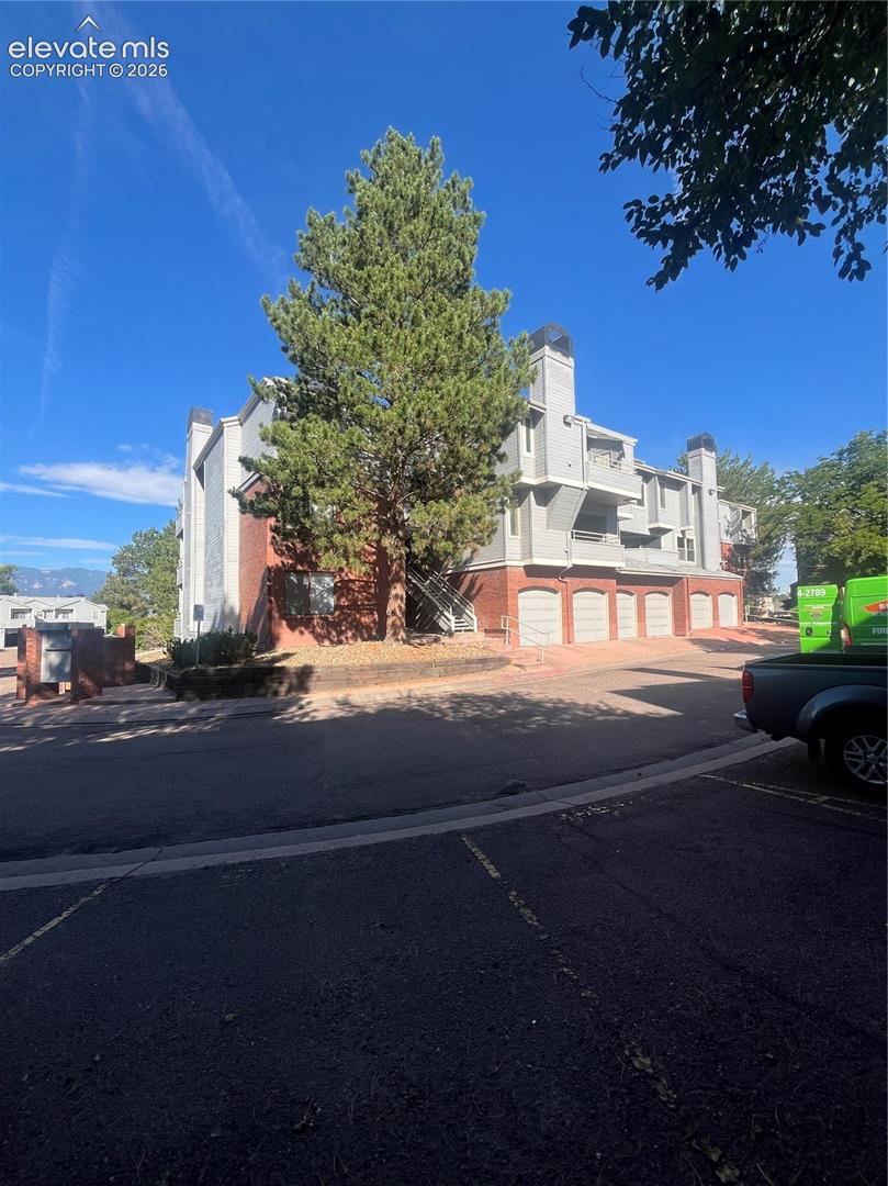 3610 Iguana Drive — photo