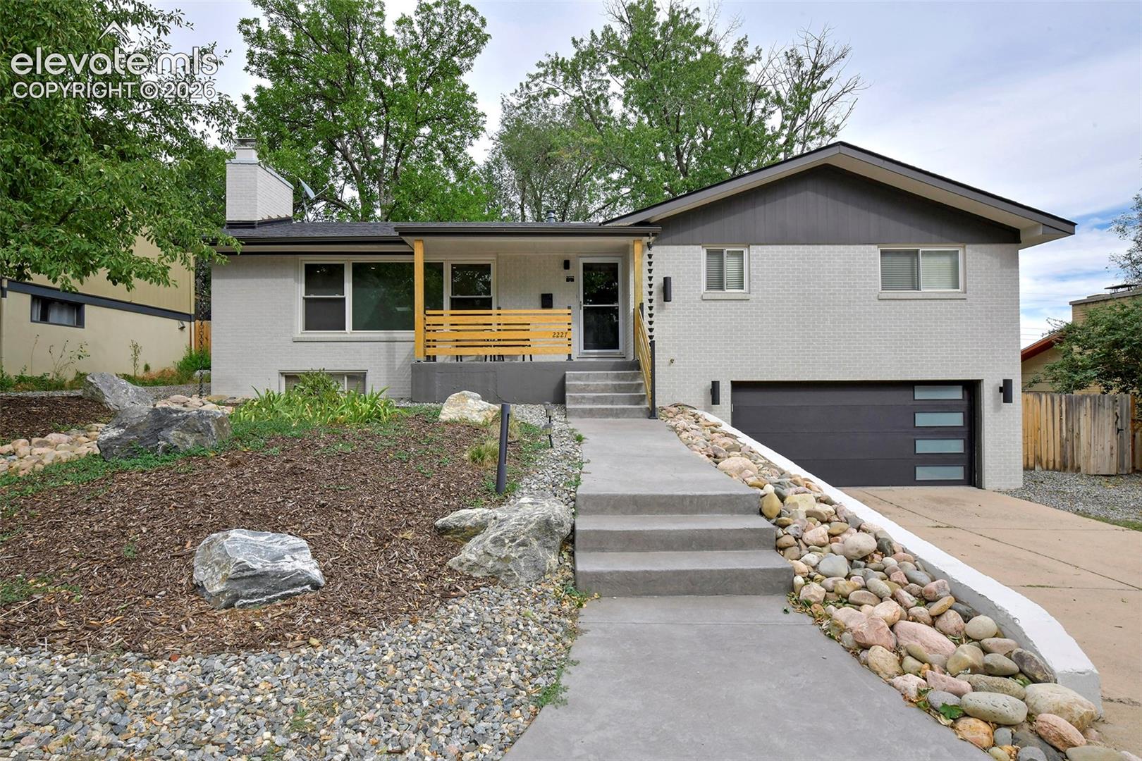 2227 Condor Street — photo