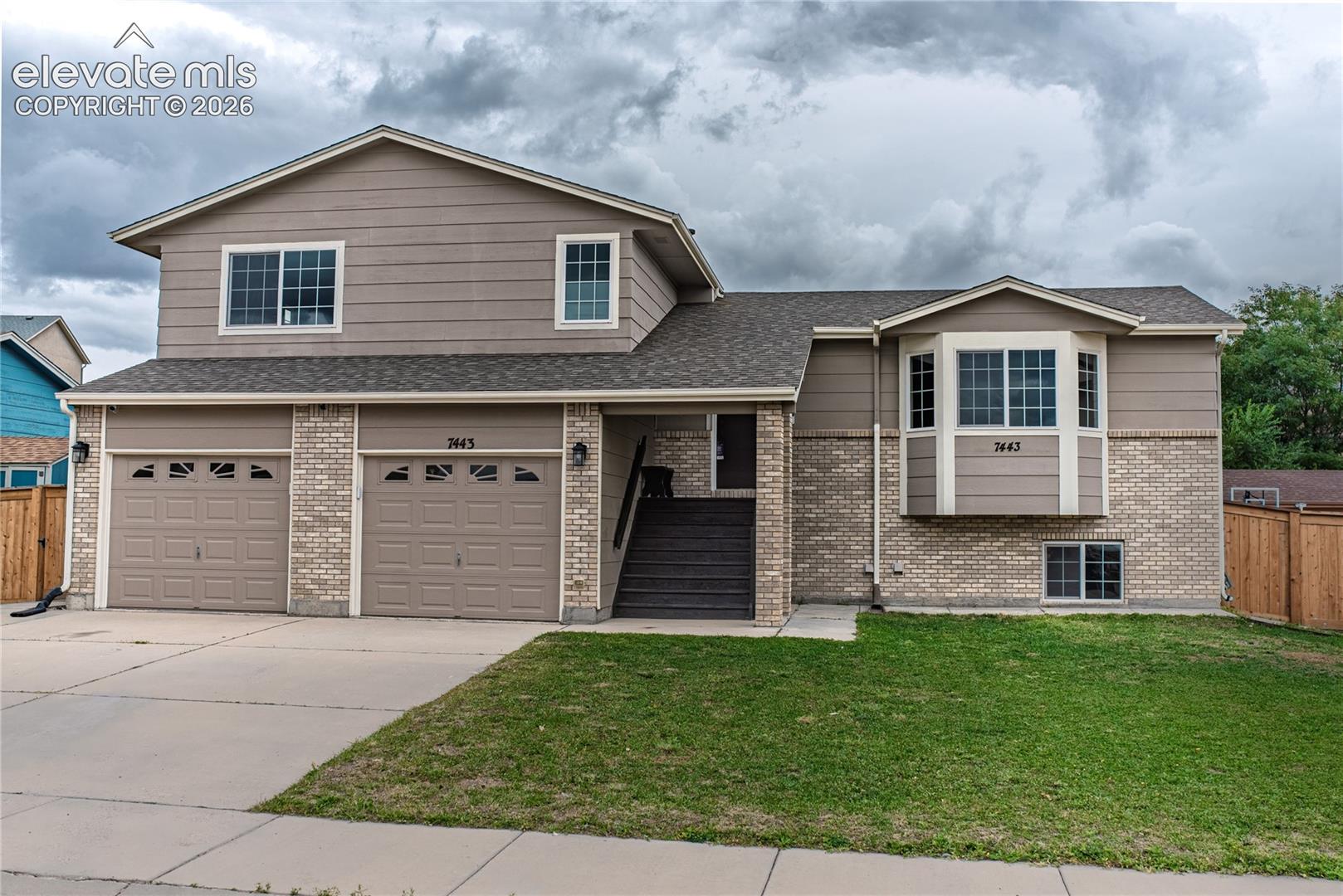 7443 Waterside Drive — photo