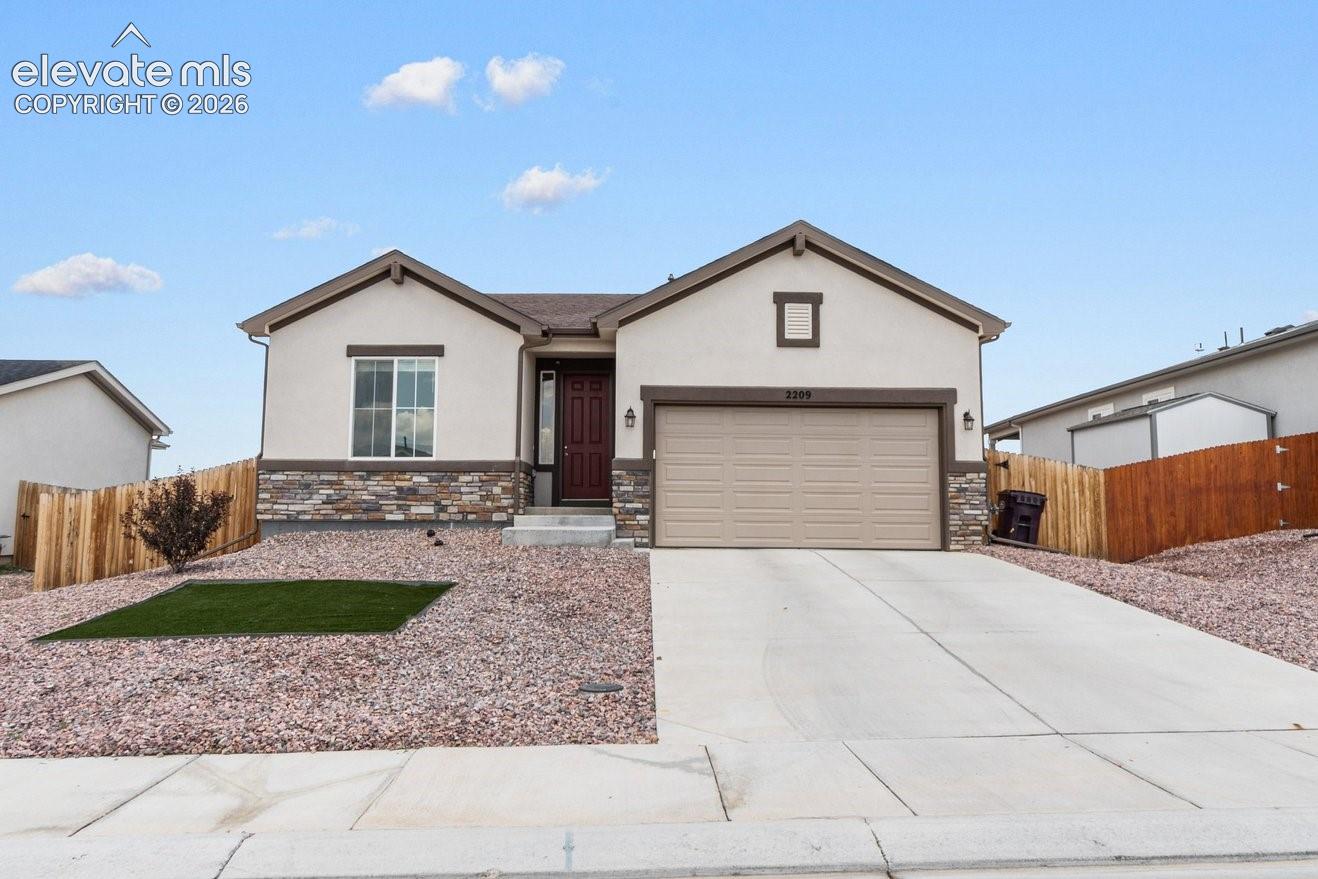 2209 Sunrise Lane — photo