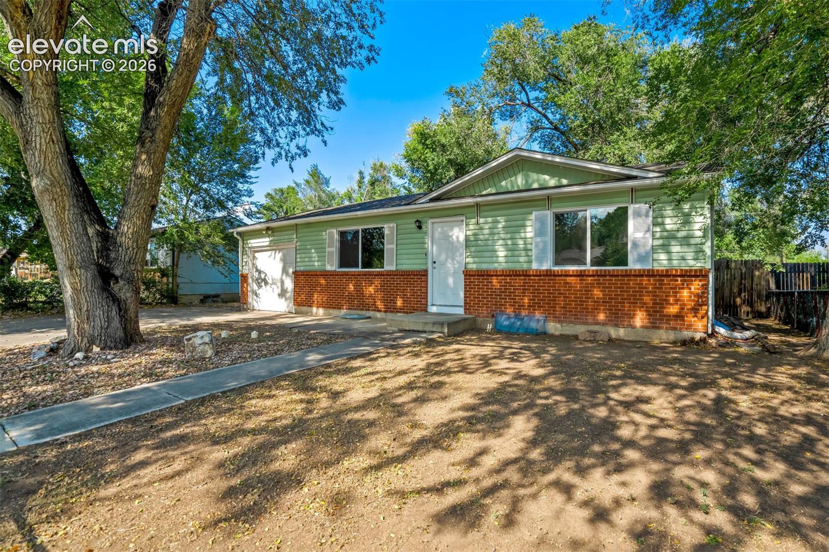 1115 Livingston Avenue — photo