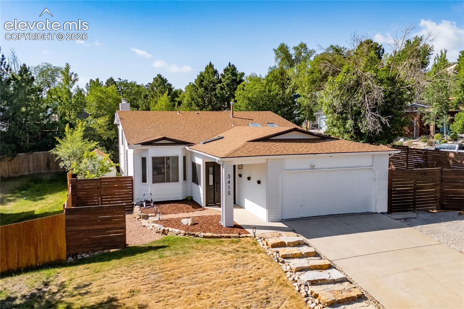 3415 Cedarlawn Drive — photo