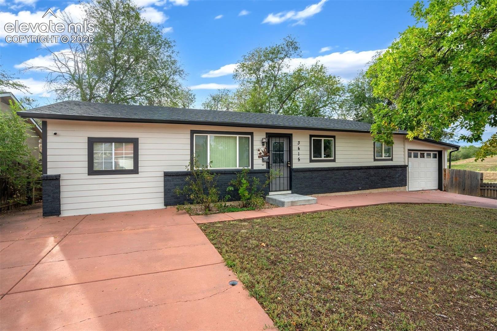 3415 Bridgewood Lane — photo