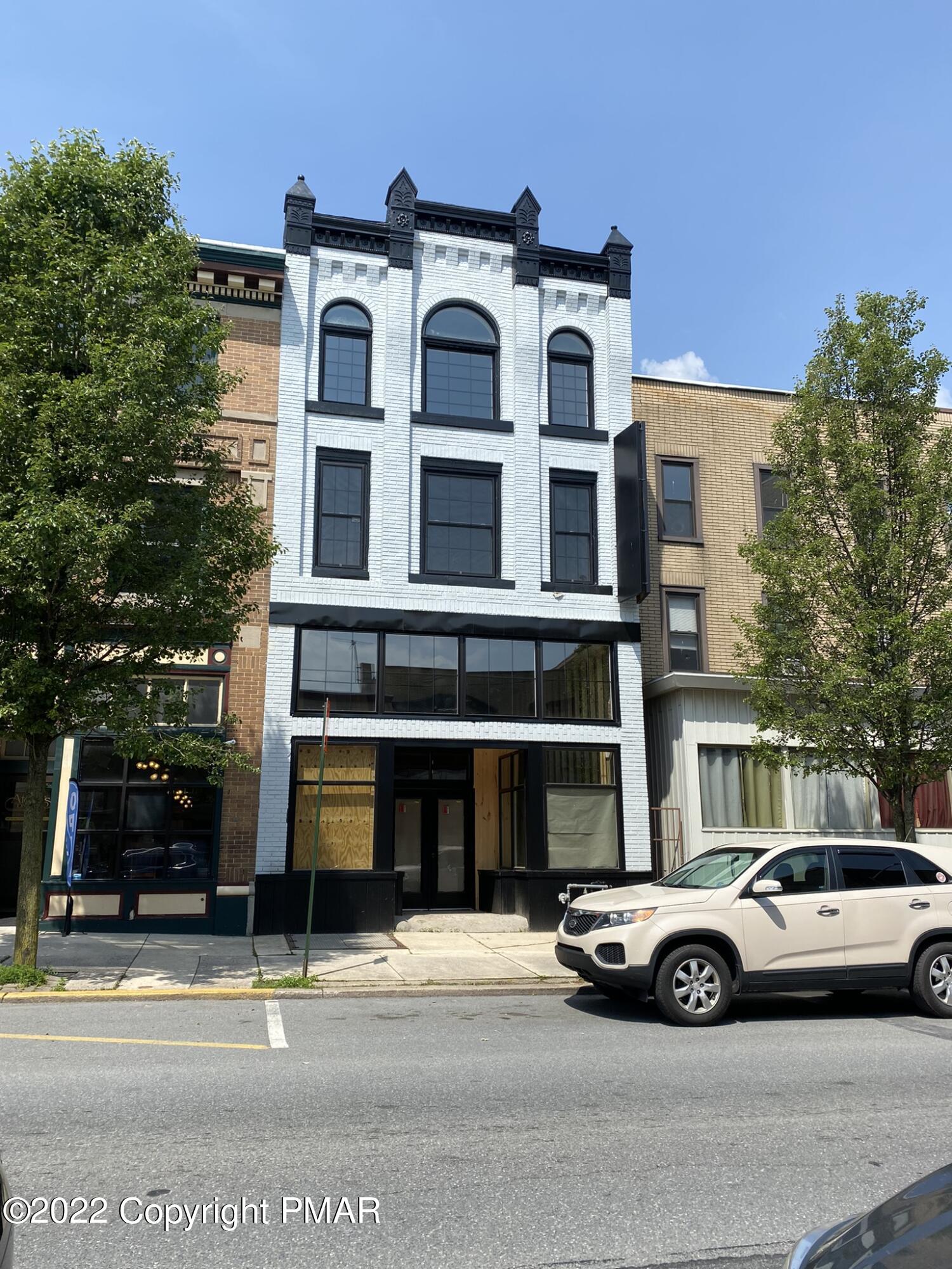 128 S 1st Street — photo