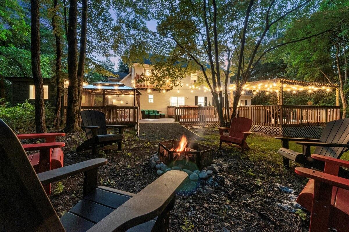 2115 Mink Lane — photo