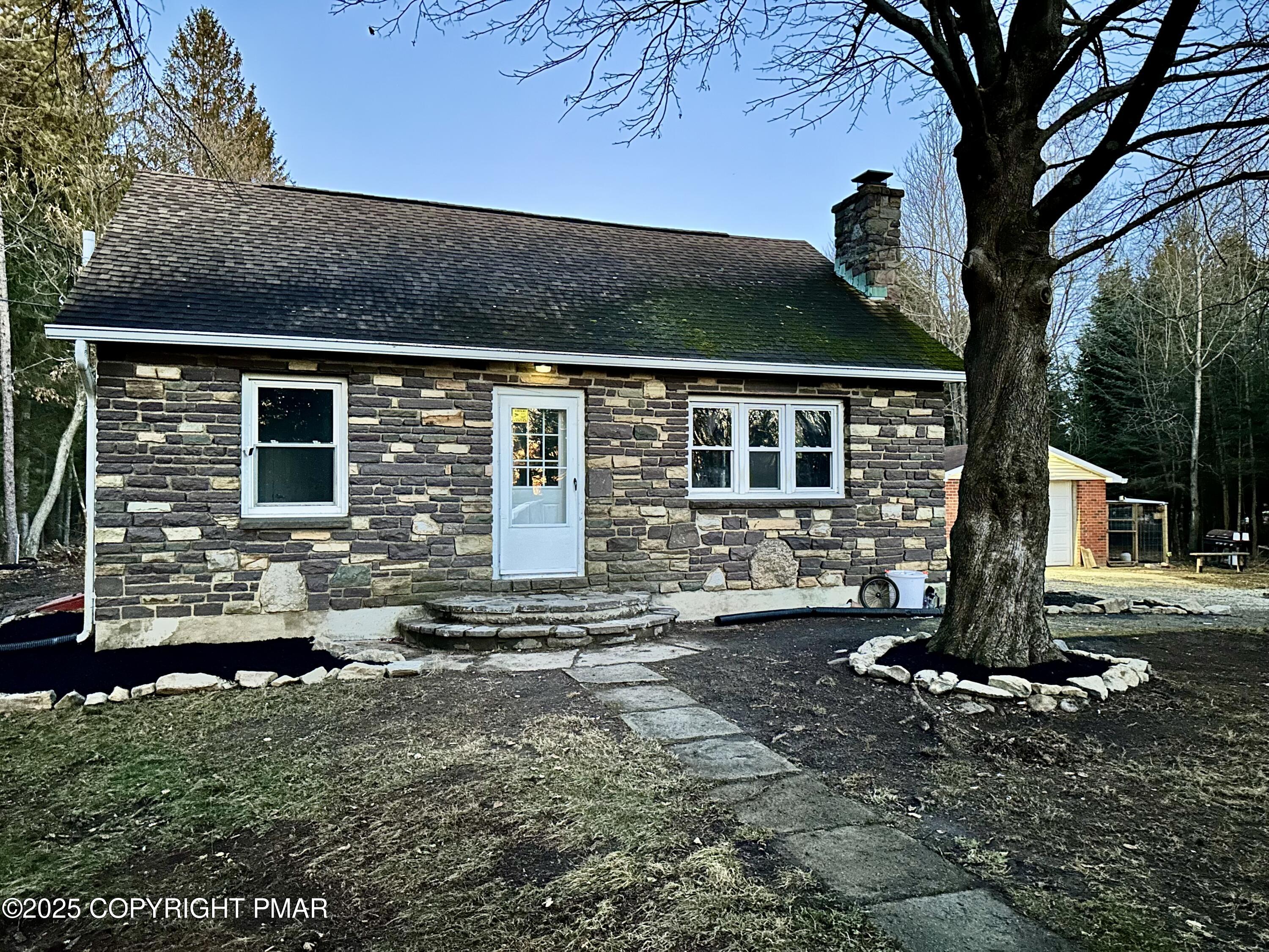 4080 Route 115 — photo