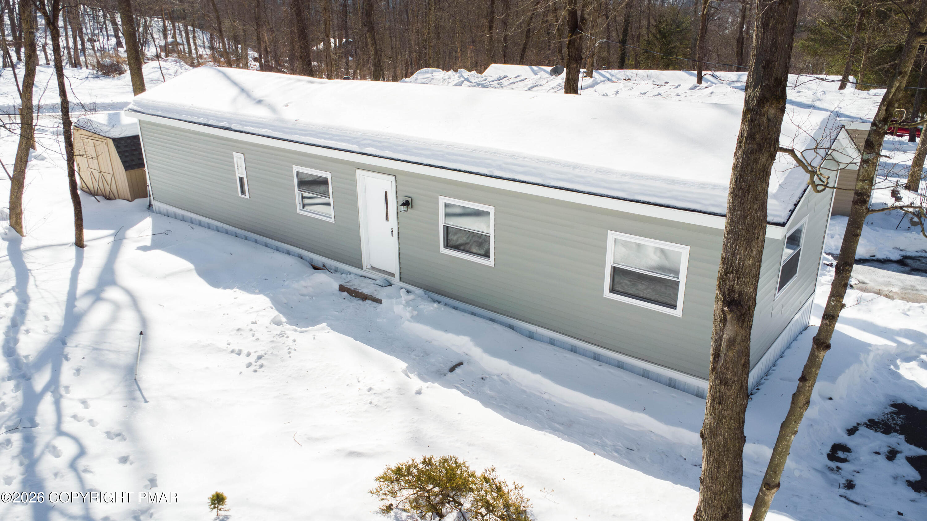 128 Bartion Court — photo