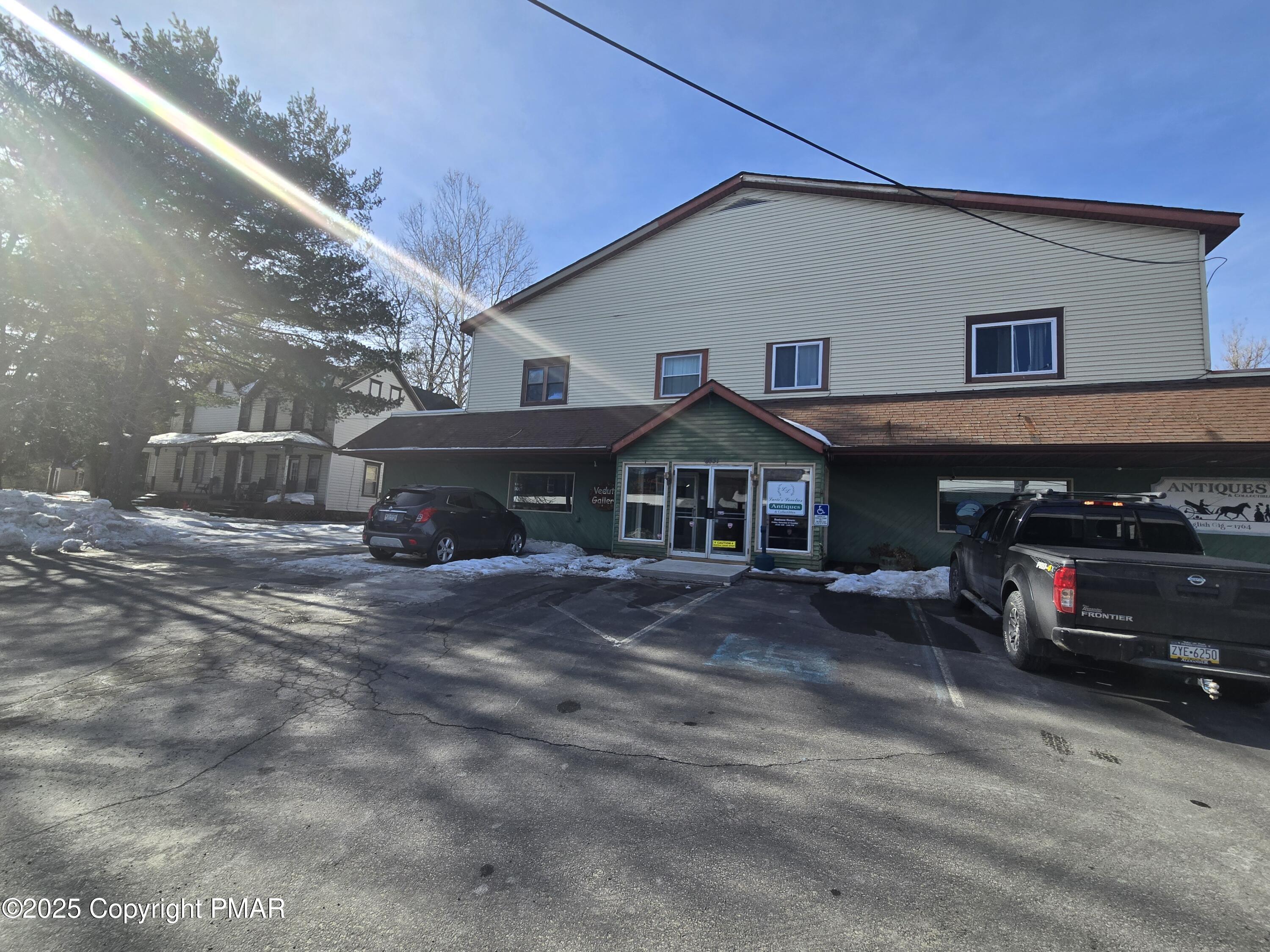 6631 Route 191 1001 — photo