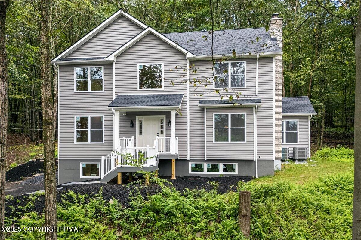 141 Lookout Court — photo